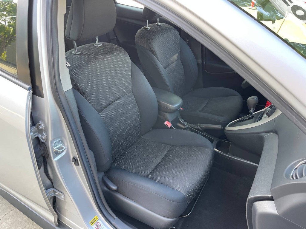 2009 Pontiac Vibe Image 13