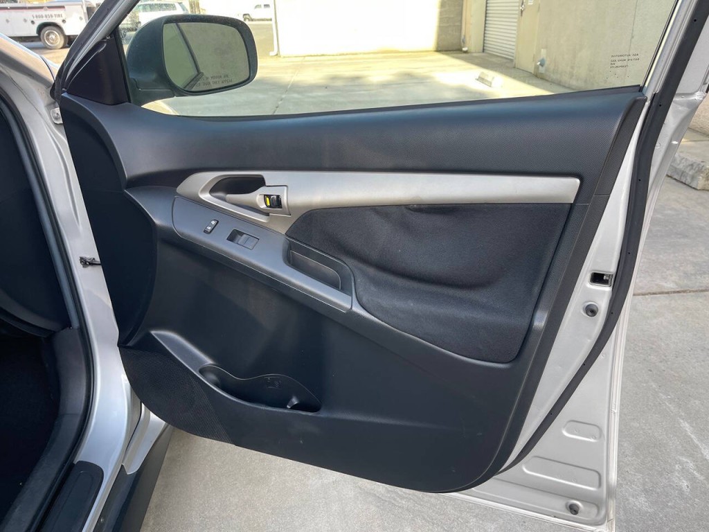 2009 Pontiac Vibe Image 21