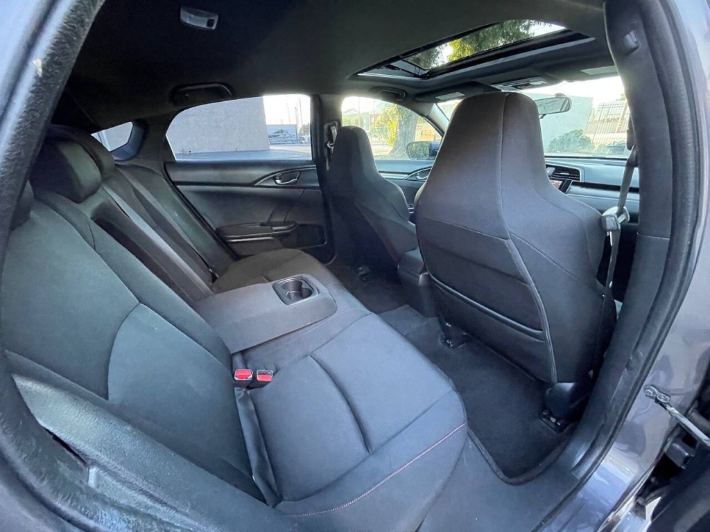 2017 Honda Civic Image 14