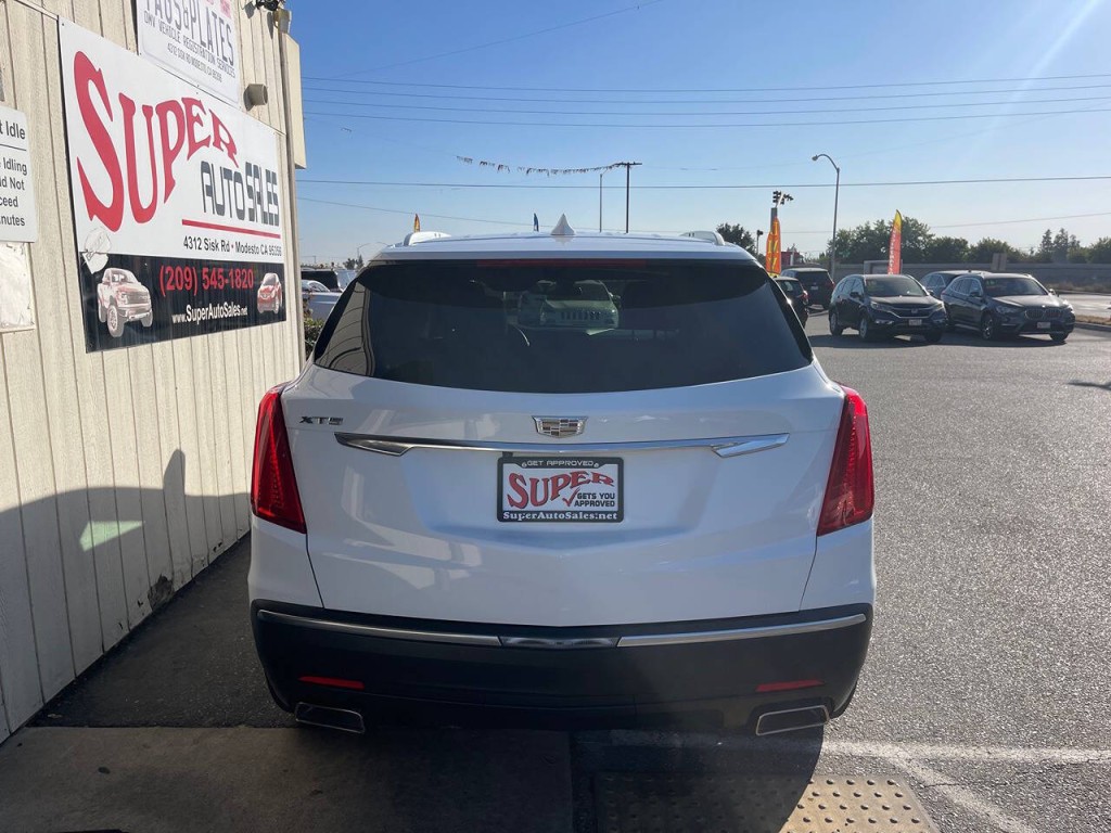 2017 Cadillac XT5 Image 5