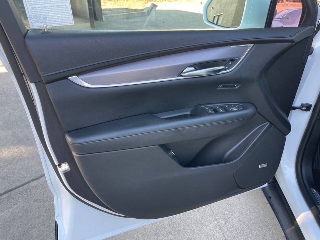 2017 Cadillac XT5 Image 36