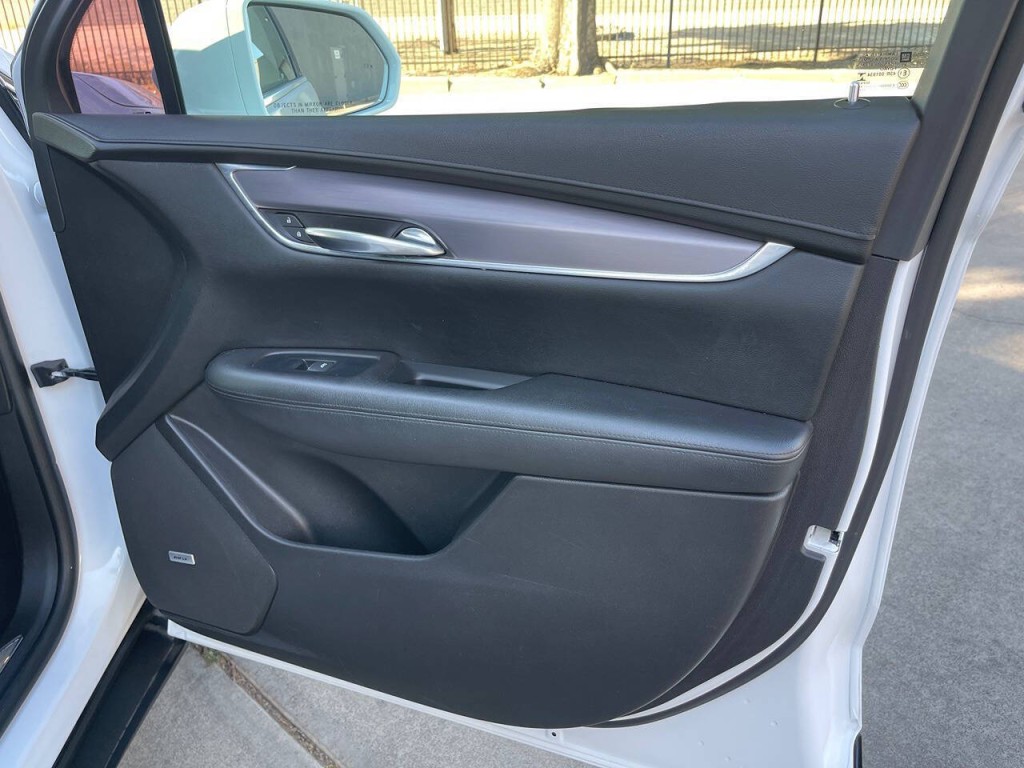 2017 Cadillac XT5 Image 37