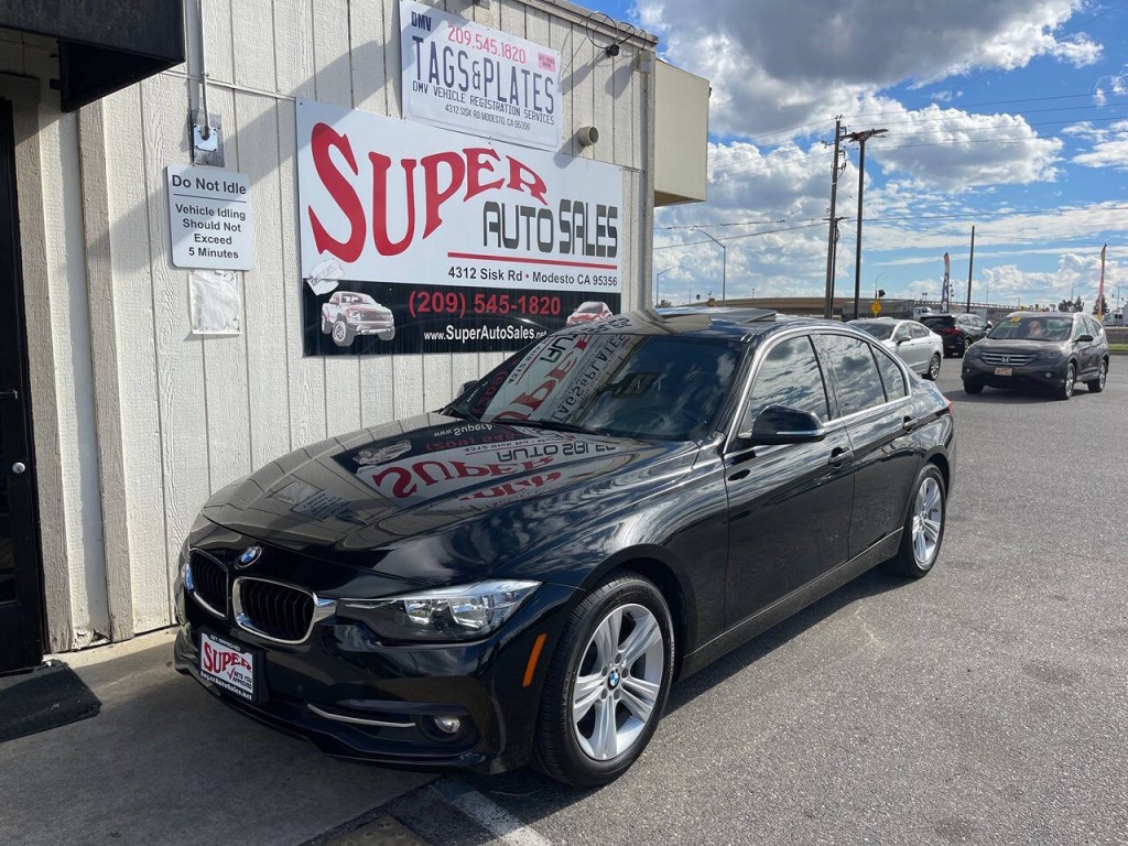 2017 BMW 3 Series Image 27