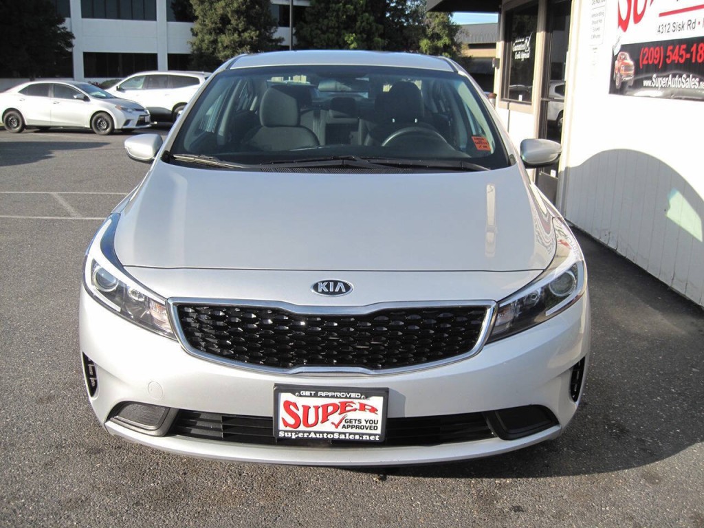 2018 Kia Forte Image 4