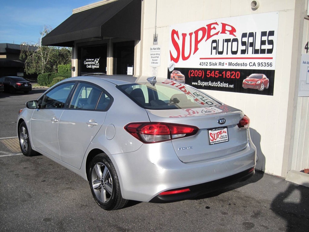 2018 Kia Forte Image 11