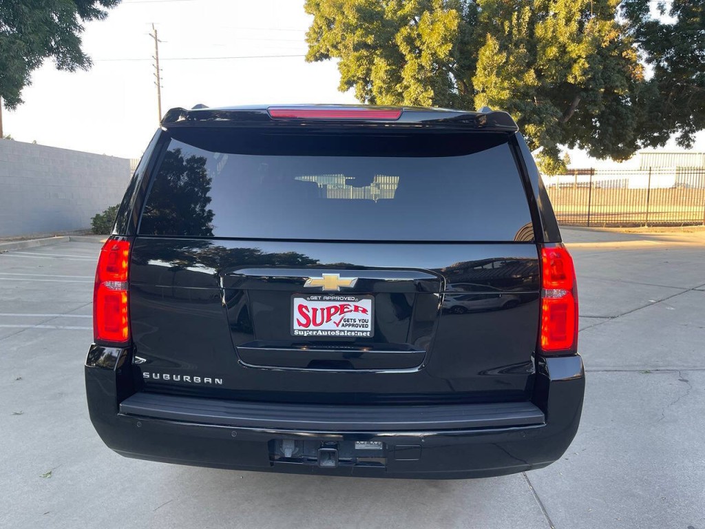 2018 Chevrolet Suburban Image 60