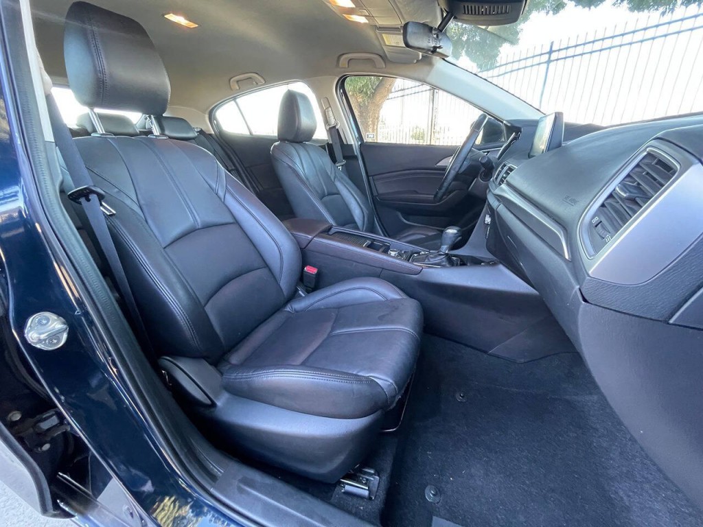 2018 Mazda Mazda3 Image 13
