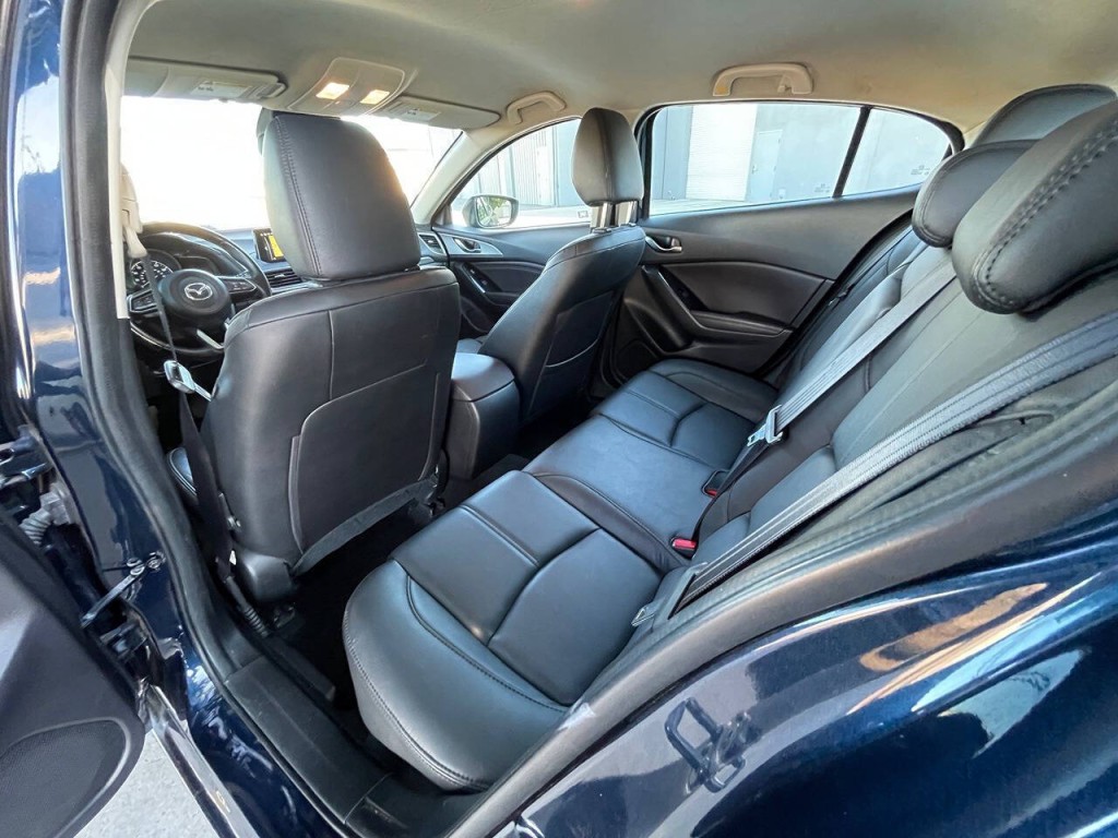 2018 Mazda Mazda3 Image 14