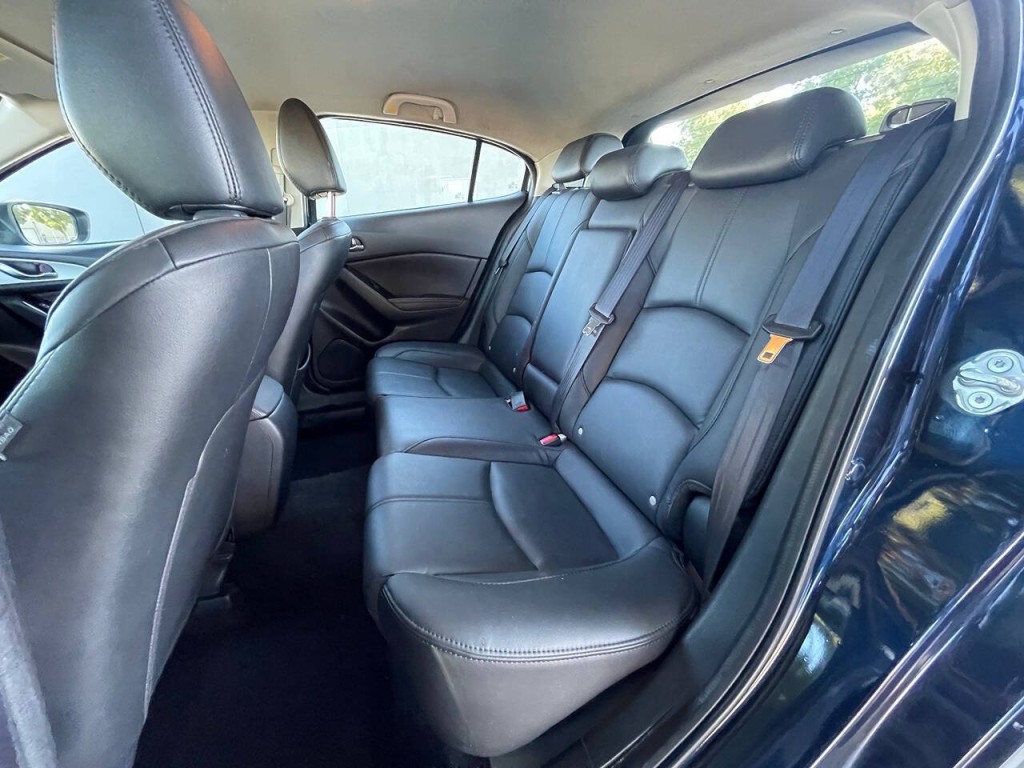 2018 Mazda Mazda3 Image 15