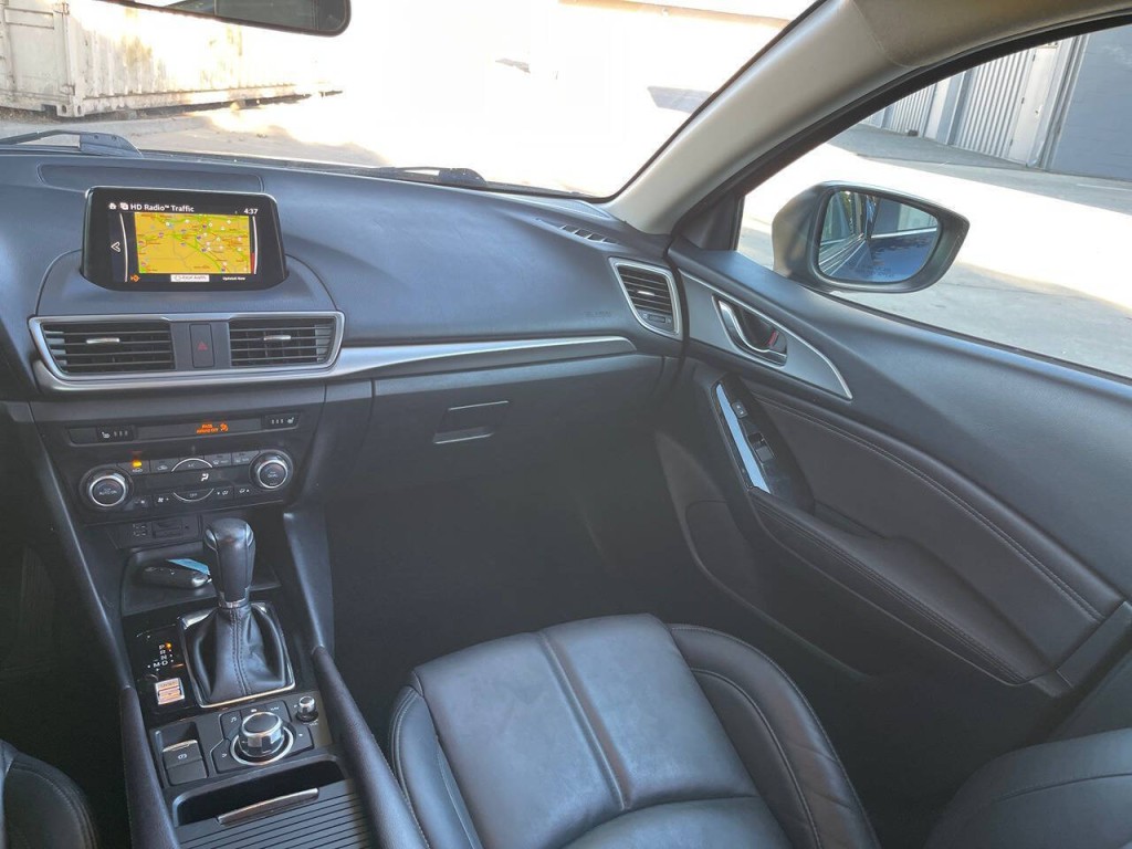 2018 Mazda Mazda3 Image 17