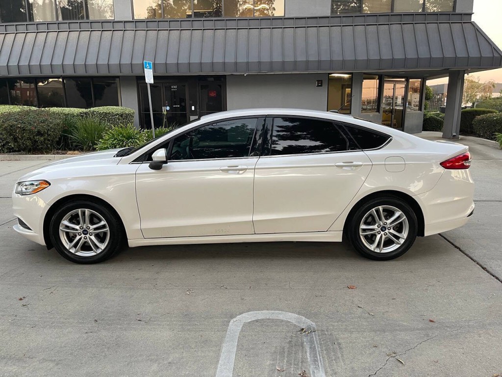 2018 Ford Fusion Image 54