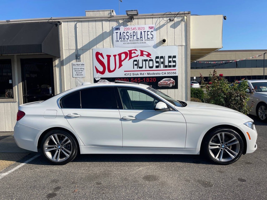 2017 BMW 3 Series Image 8