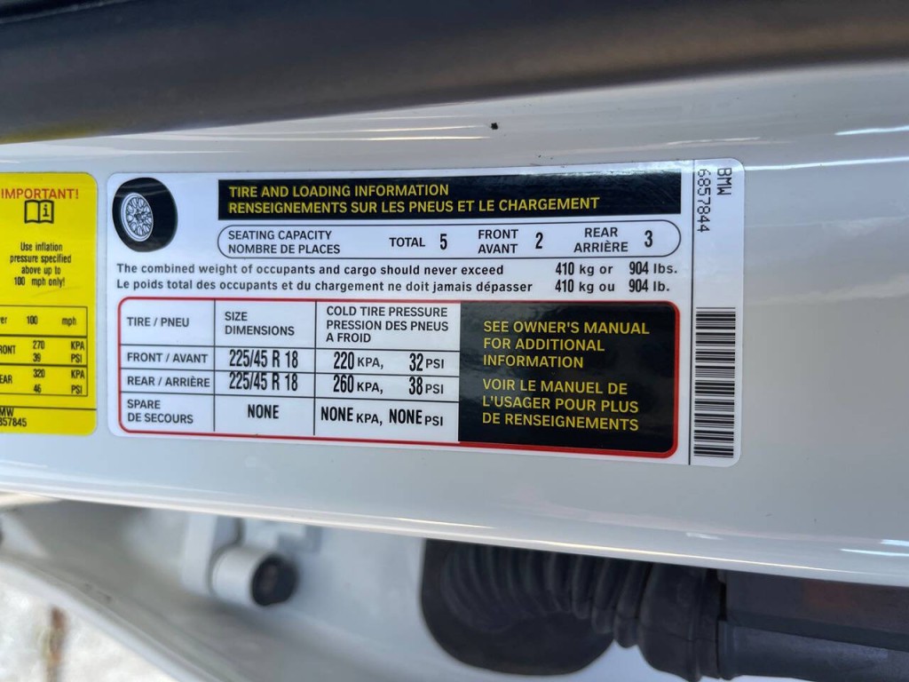 2017 BMW 3 Series Image 48