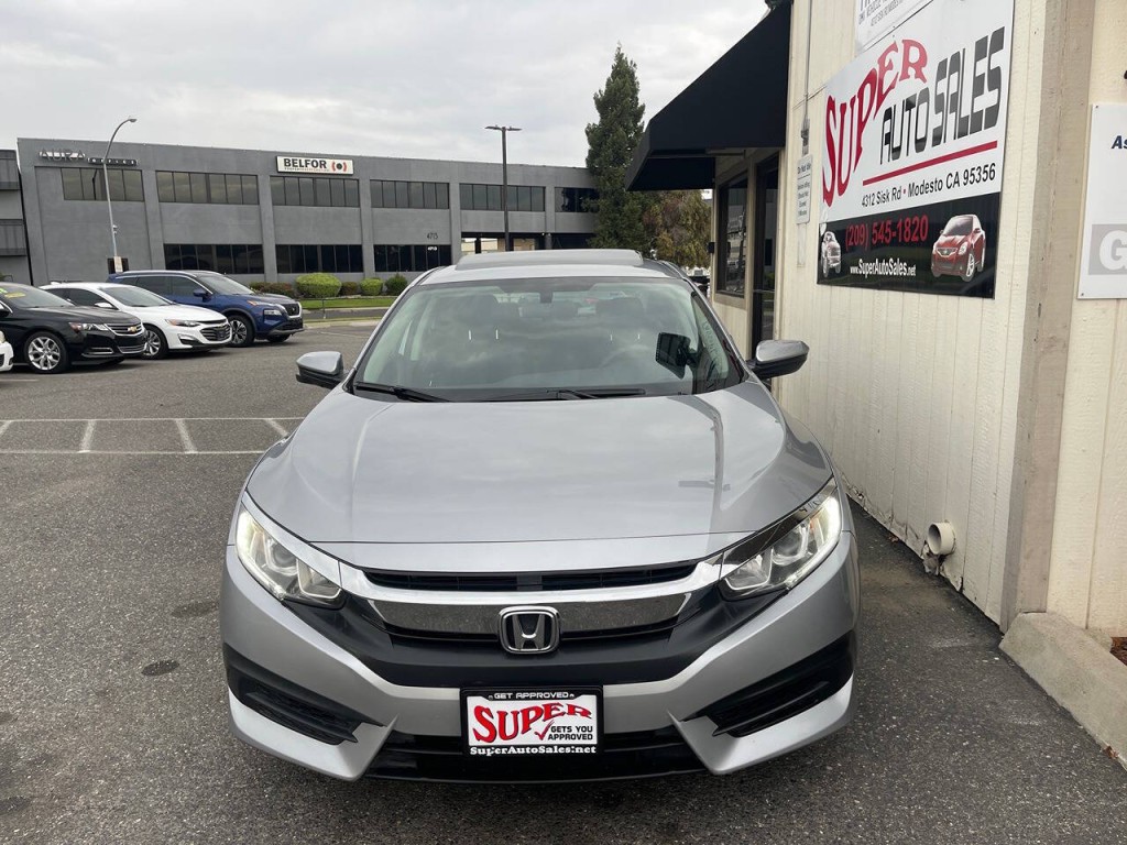 2017 Honda Civic Image 4