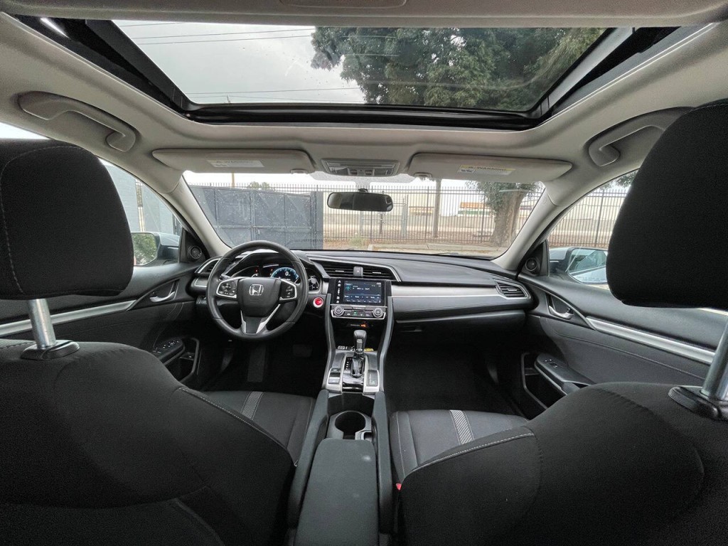 2017 Honda Civic Image 18