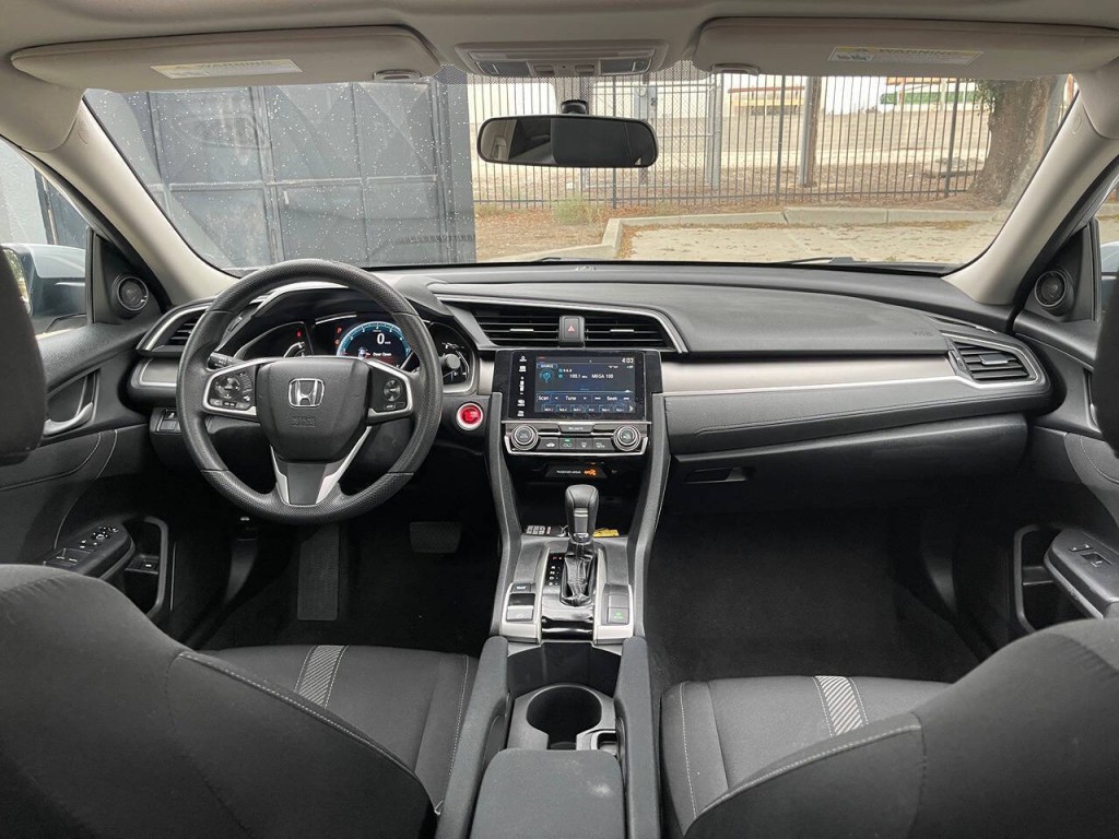 2017 Honda Civic Image 33