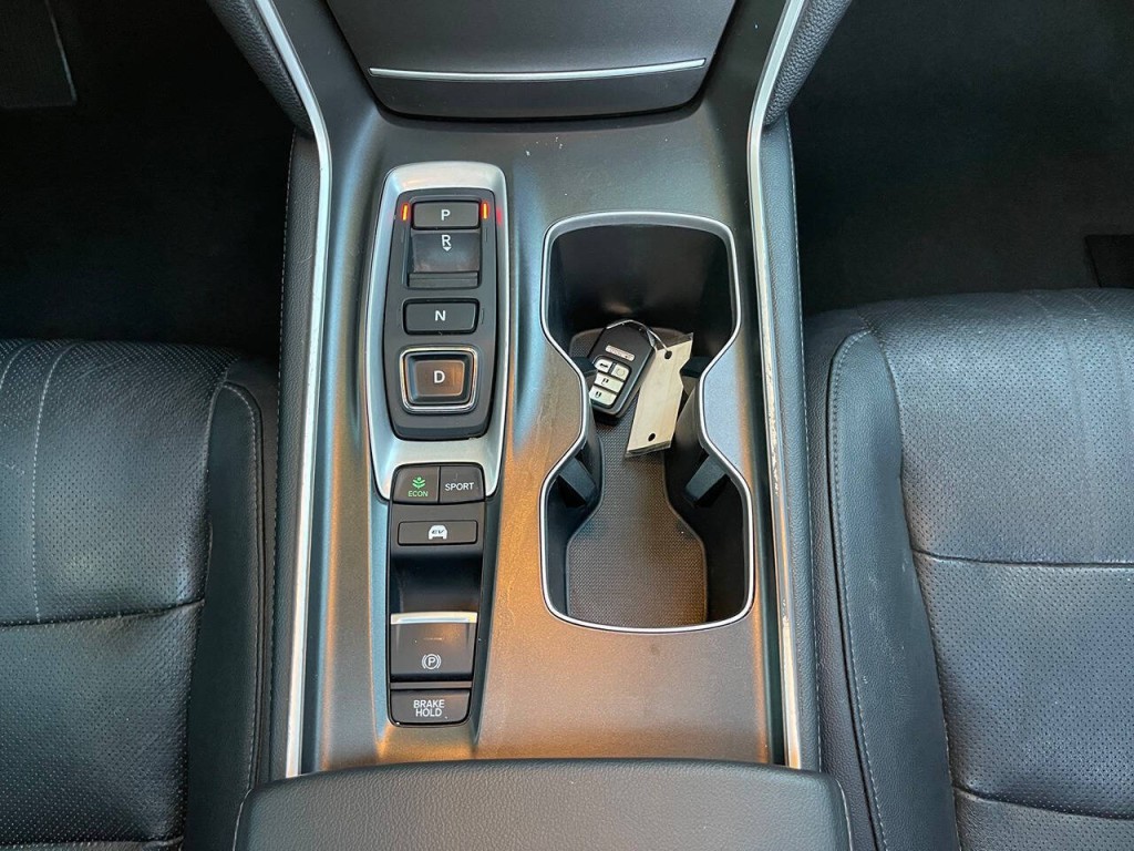 2020 Honda Accord Image 34