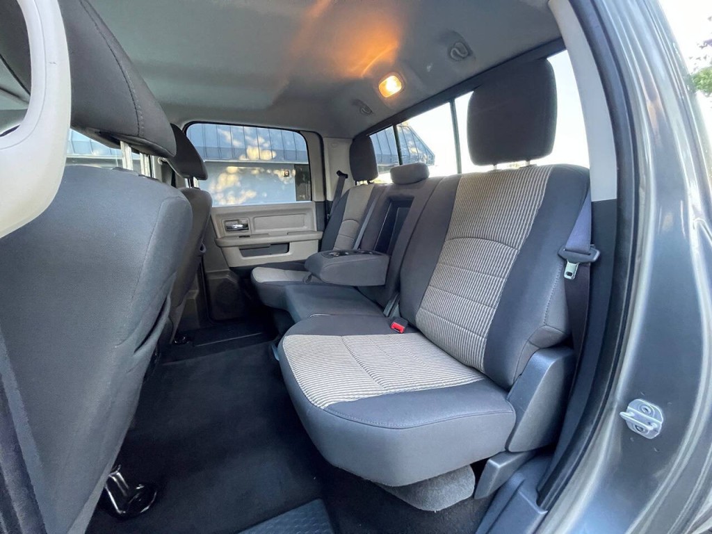 2011 RAM 1500 Image 14