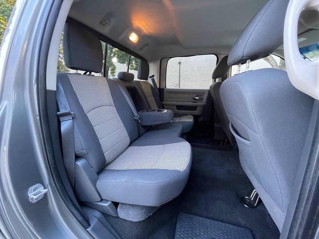 2011 RAM 1500 Image 15