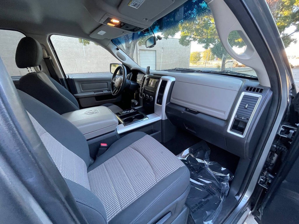 2011 RAM 1500 Image 31