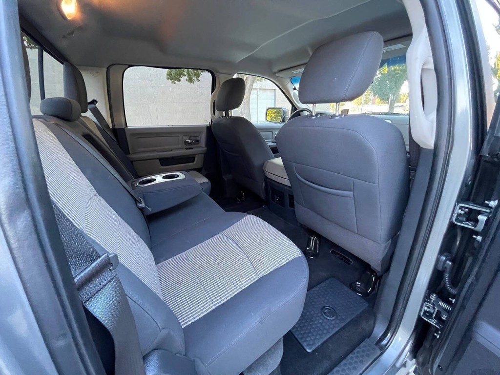 2011 RAM 1500 Image 33