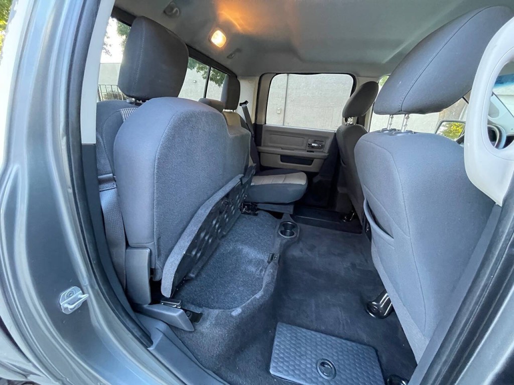 2011 RAM 1500 Image 35