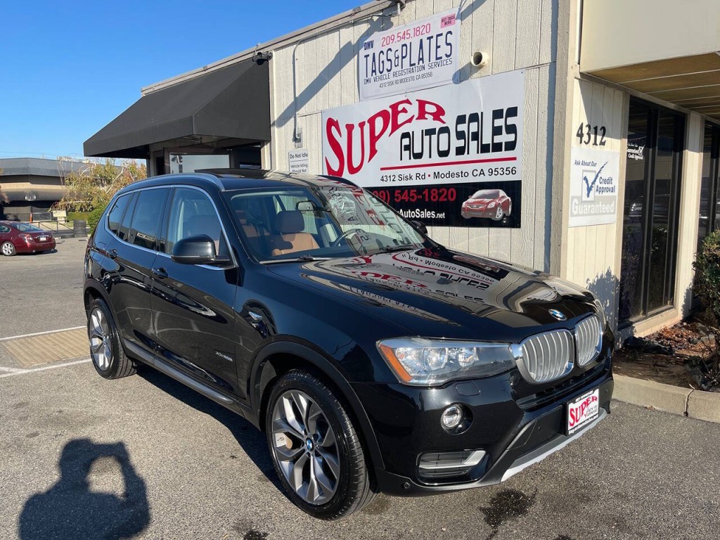 2017 BMW X3 Image 25