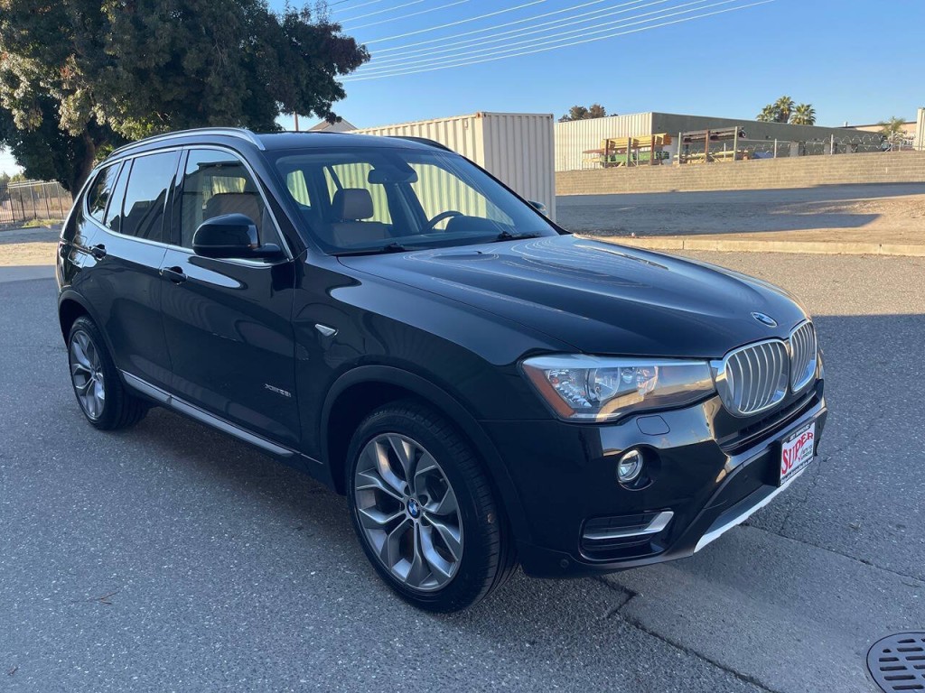 2017 BMW X3 Image 59