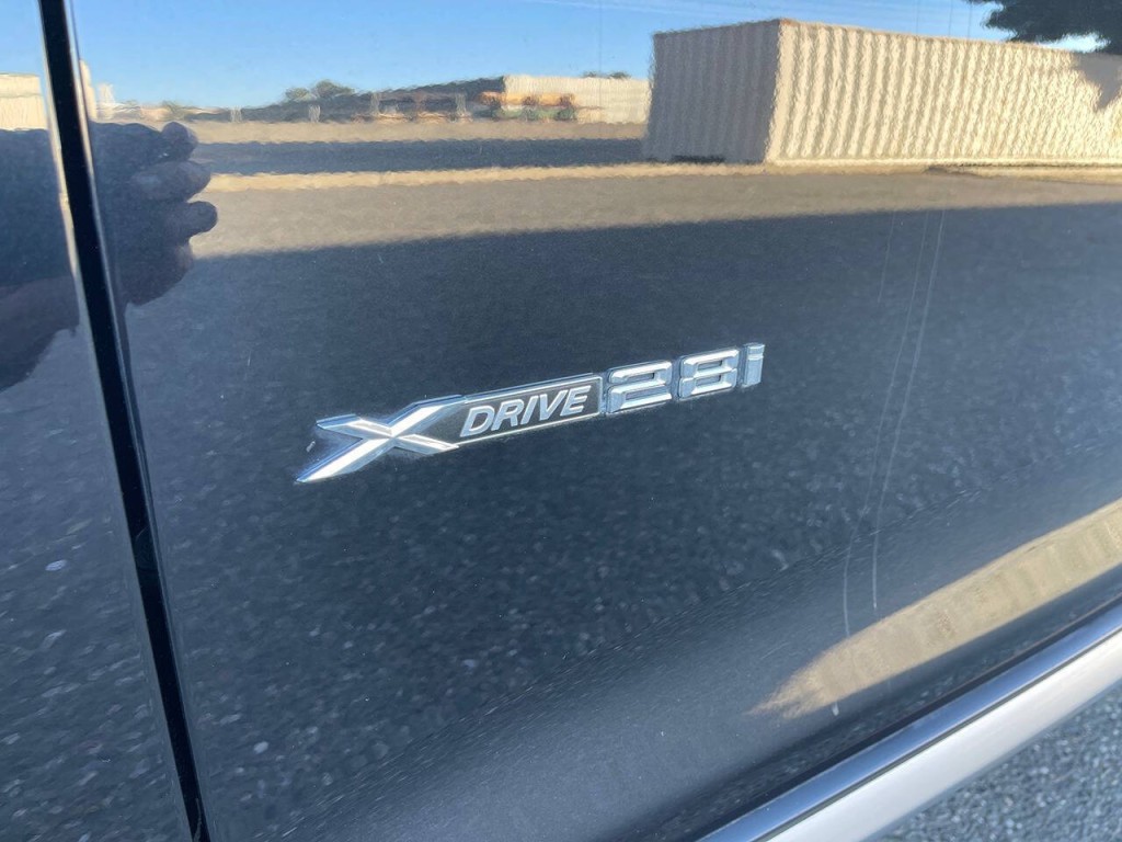 2017 BMW X3 Image 63