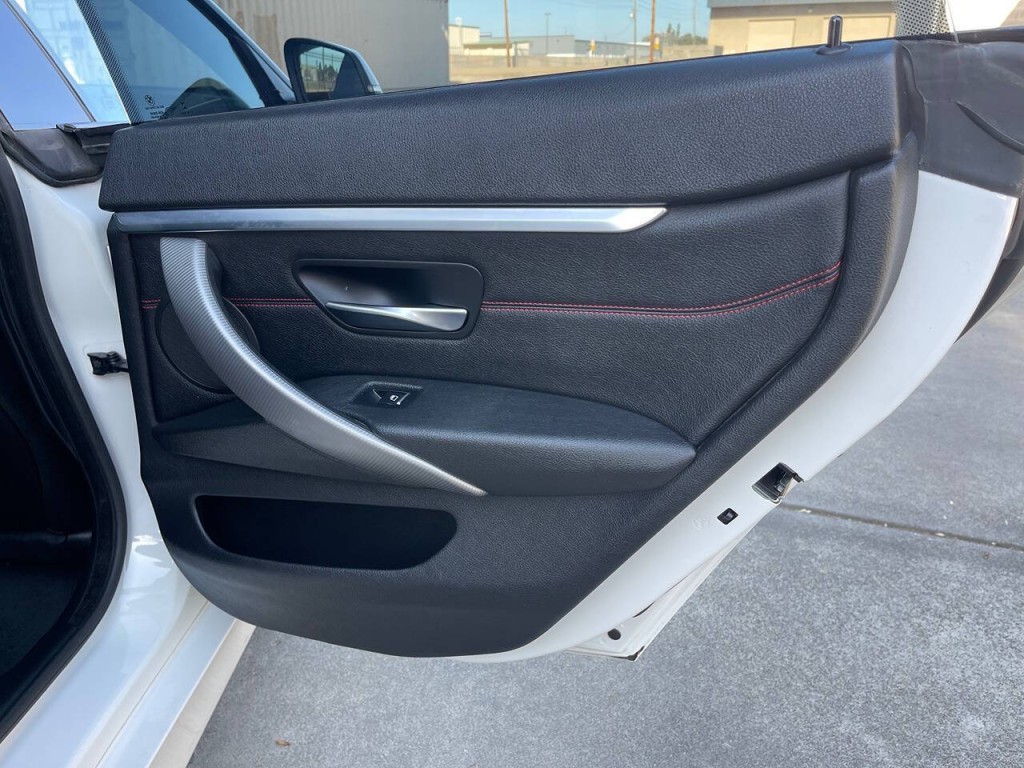 2018 BMW 4 Series Image 34