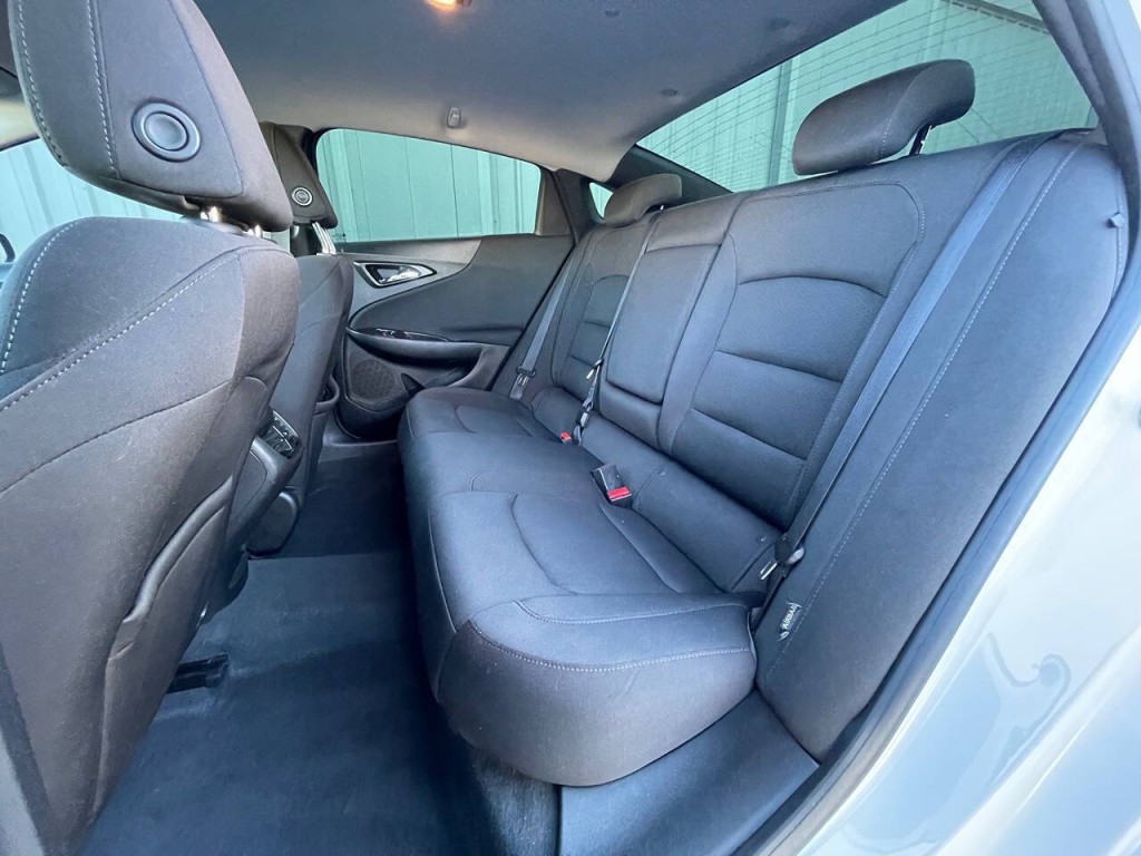 2020 Chevrolet Malibu Image 15