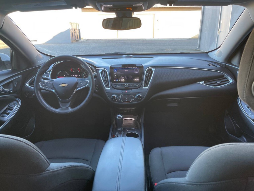 2020 Chevrolet Malibu Image 18