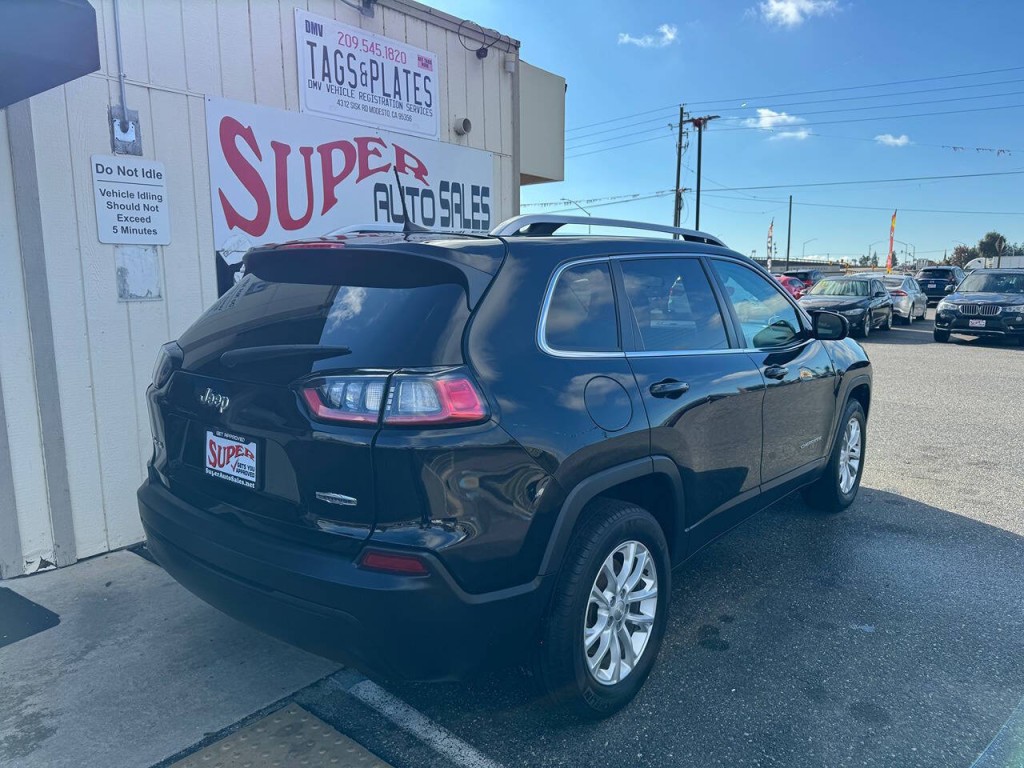 2019 Jeep Cherokee Image 9
