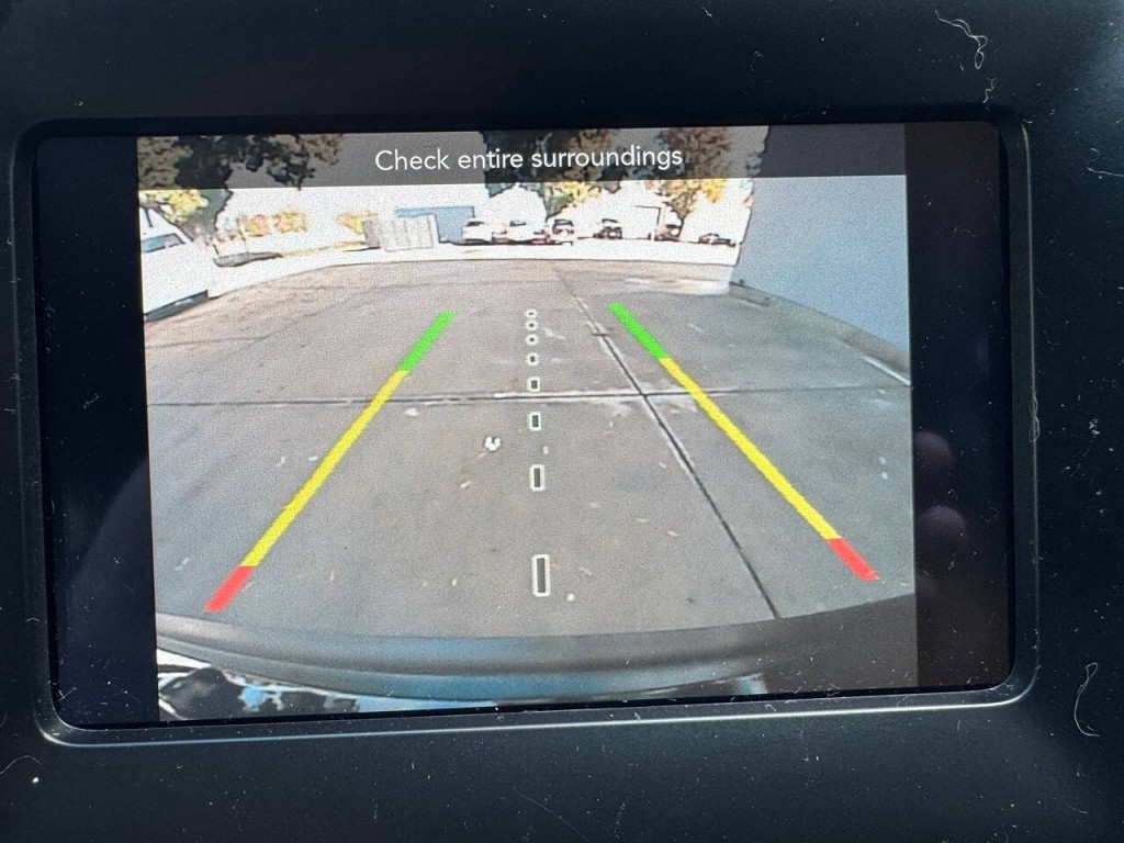 2019 Jeep Cherokee Image 21