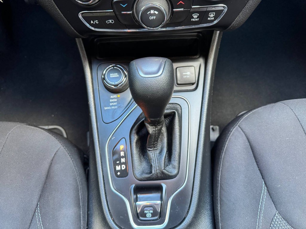 2019 Jeep Cherokee Image 23