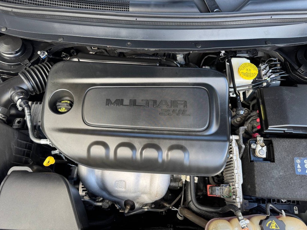 2019 Jeep Cherokee Image 44