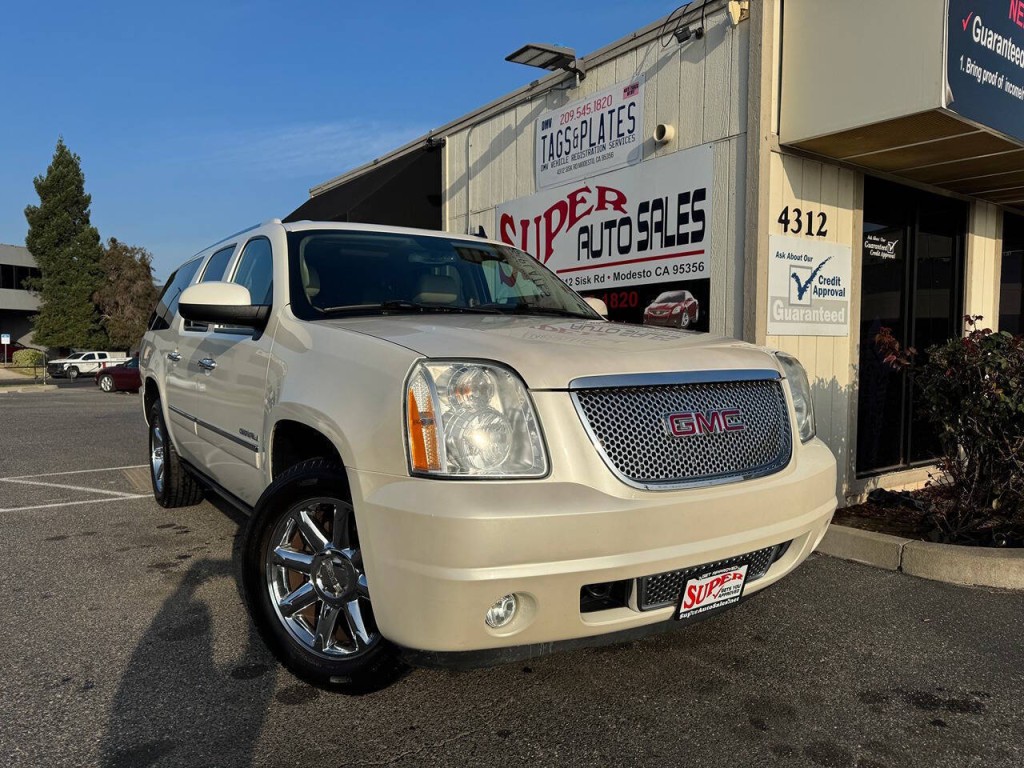 2012 GMC Yukon Image 3