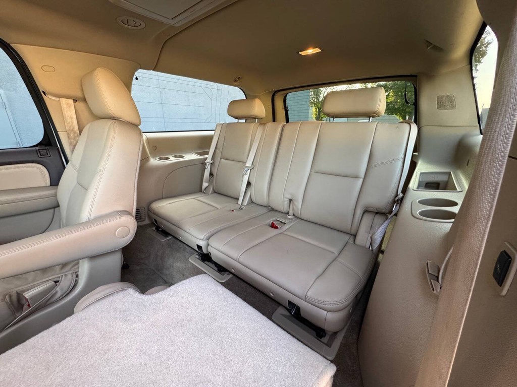 2012 GMC Yukon Image 16