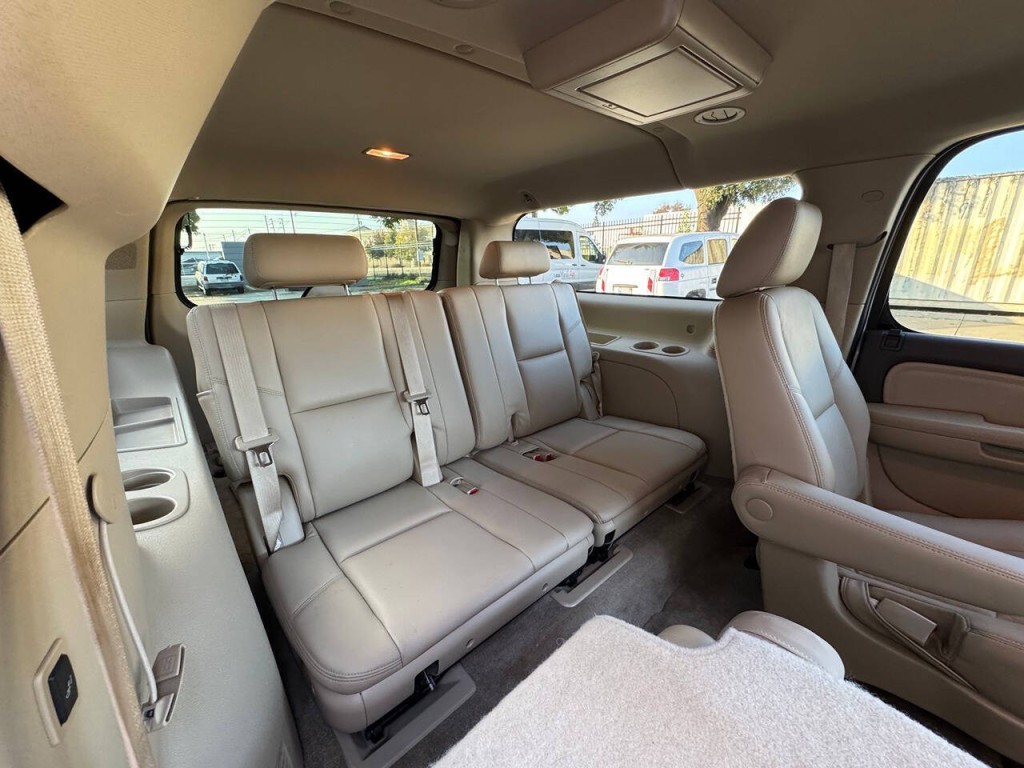 2012 GMC Yukon Image 17