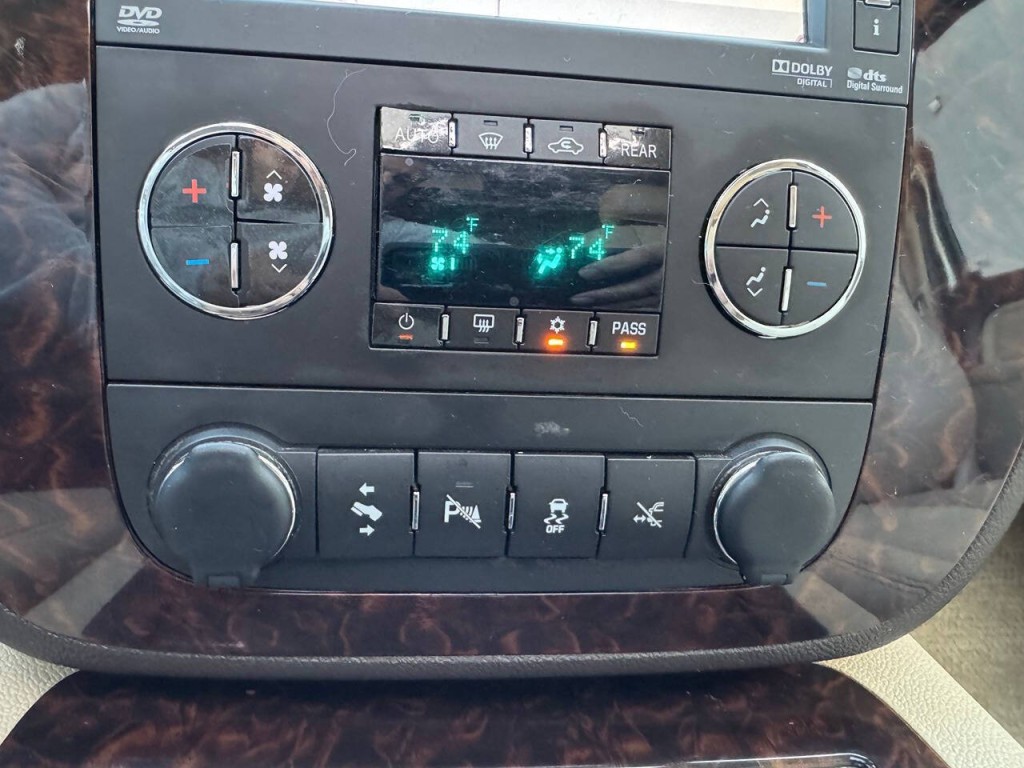 2012 GMC Yukon Image 37