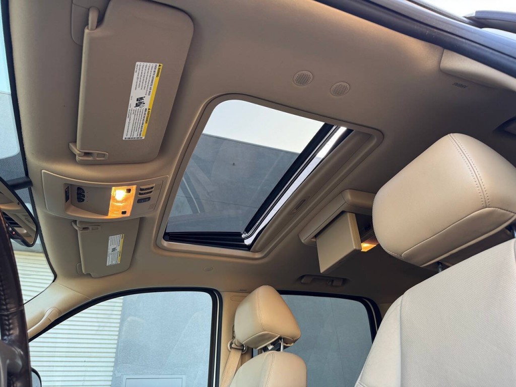 2012 GMC Yukon Image 38