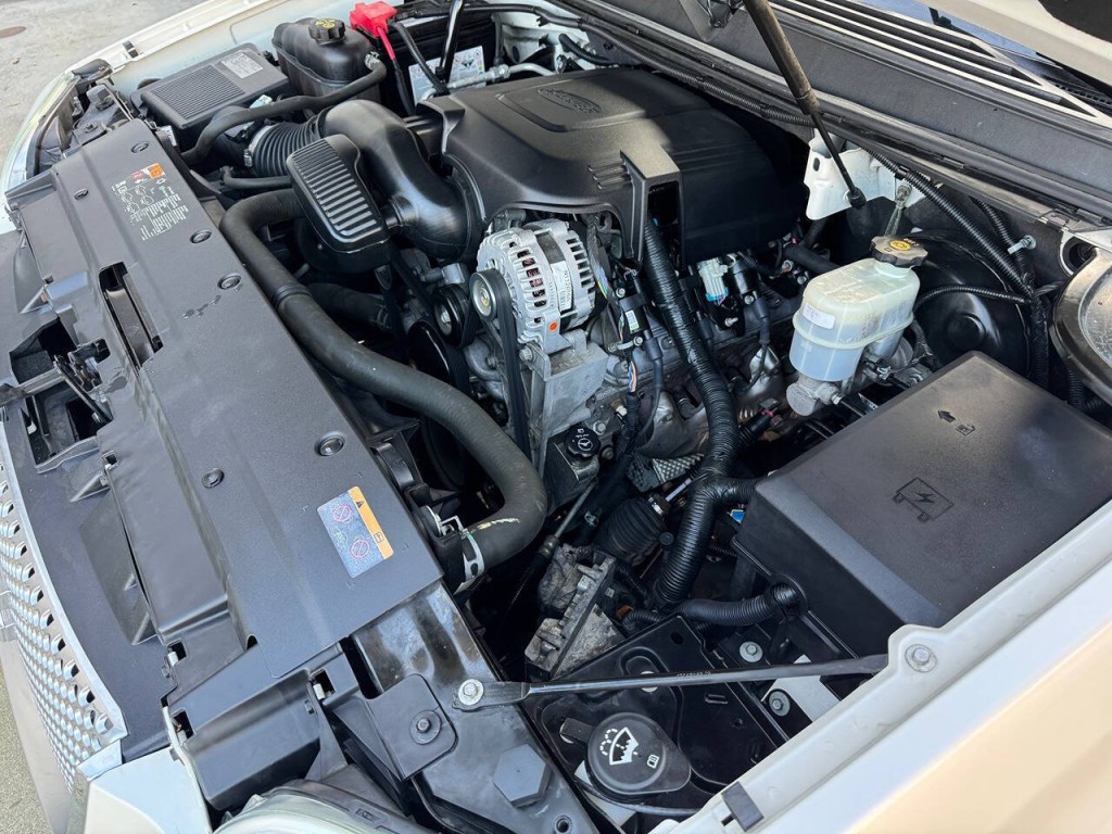 2012 GMC Yukon Image 47