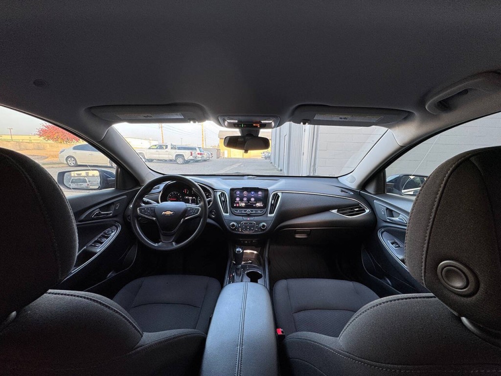 2019 Chevrolet Malibu Image 17