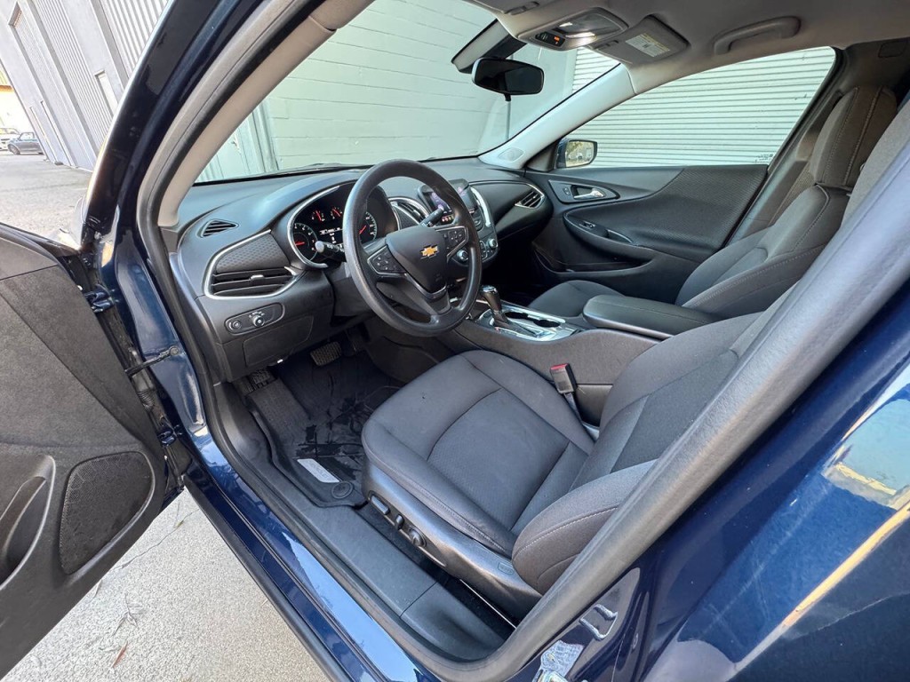 2019 Chevrolet Malibu Image 25