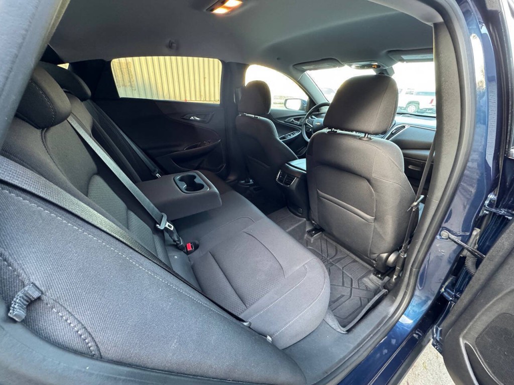 2019 Chevrolet Malibu Image 28