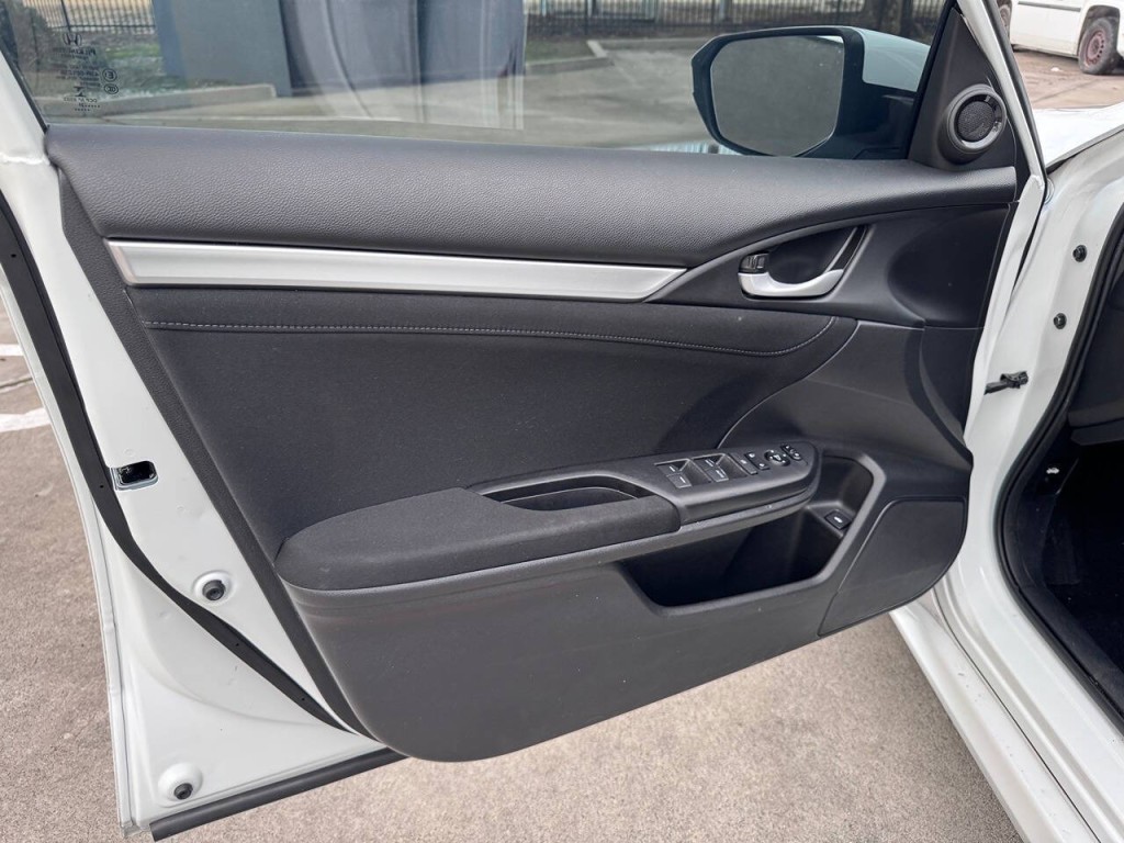 2021 Honda Civic Image 36