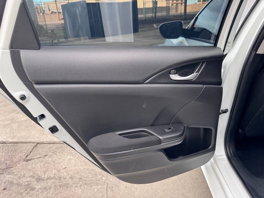 2021 Honda Civic Image 37