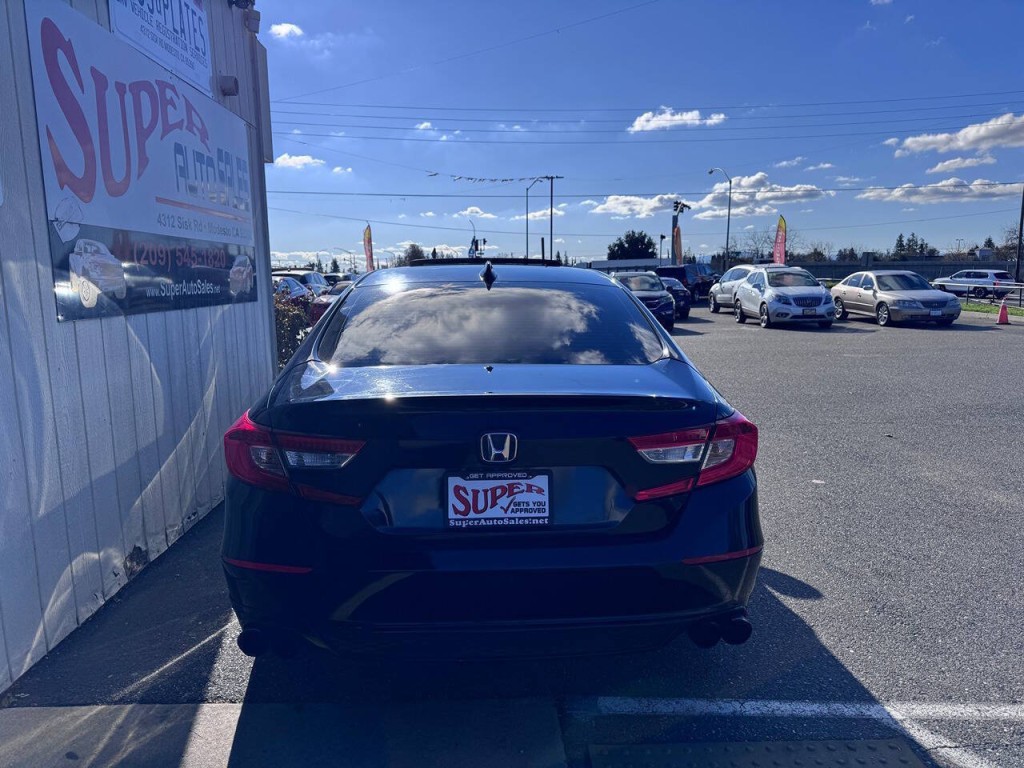 2018 Honda Accord Image 4