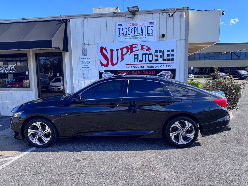 2018 Honda Accord Image 8