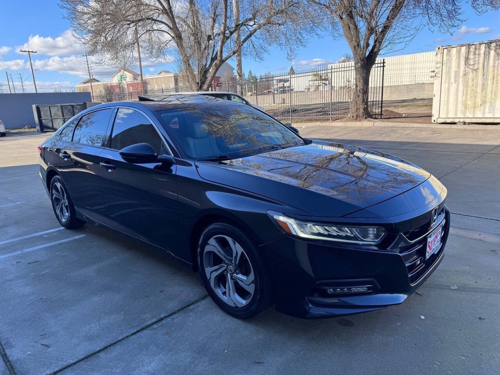 2018 Honda Accord Image 52